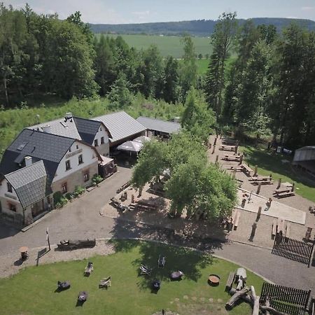 Hotel Penzion Sterbova Vila Bílá Třemešná Exterior foto